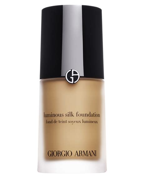 base de maquillaje giorgio armani luminous silk|armani luminous silk.